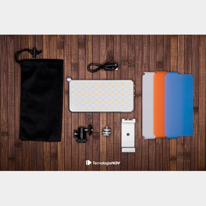 Luz Led Vidpro LED-180 color variable para cámara y teléfonos