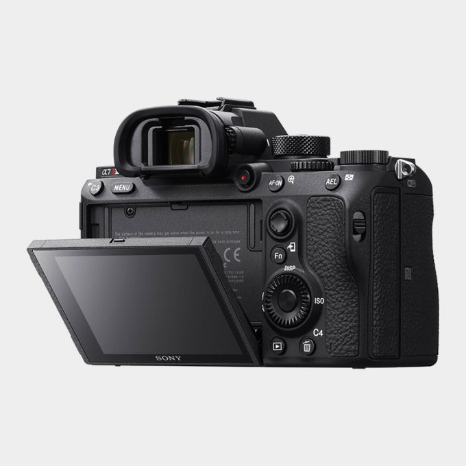 Cámara Sin espejo Sony Alpha a7R III Mirrorless (Solo cuerpo)