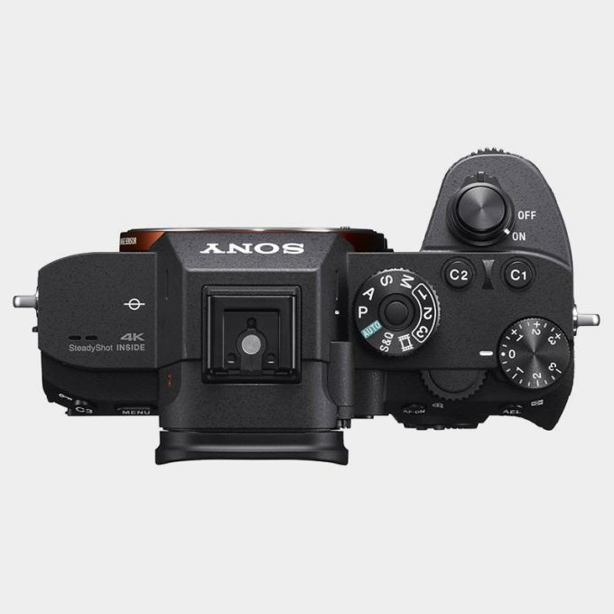 Cámara Sin espejo Sony Alpha a7R III Mirrorless (Solo cuerpo)