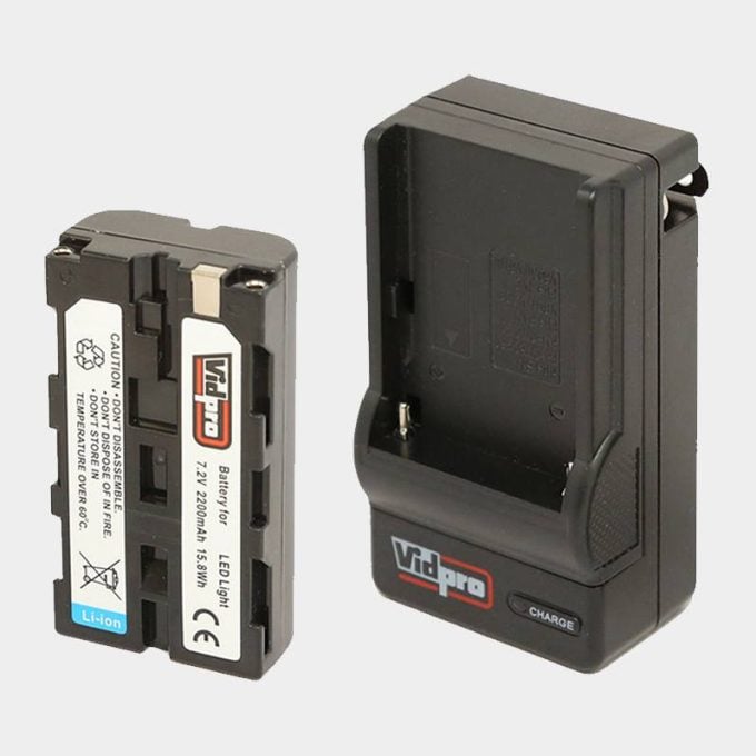 Luces LED Vidpro LED-330X Color variable LED para stand o paral
