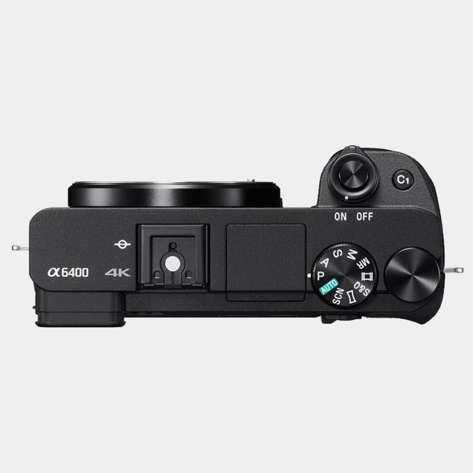 Cámara Mirrorless Sony Alpha a6400 con Lente 16-50mm