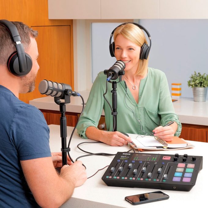 Rode PodMic Micrófono dinámico para Podcast