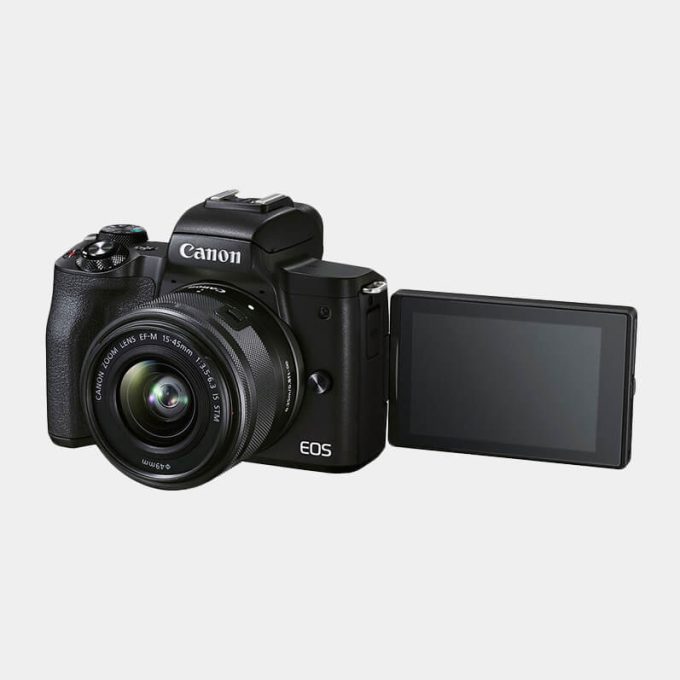 Canon EOS M50 Mark II con lente de 15-45 mm