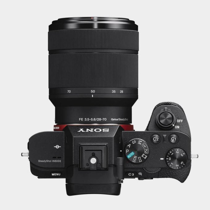 Sony a7 II Cámara Sin Espejo Lente FE 28-70mm f/3.5-5.6 OSS