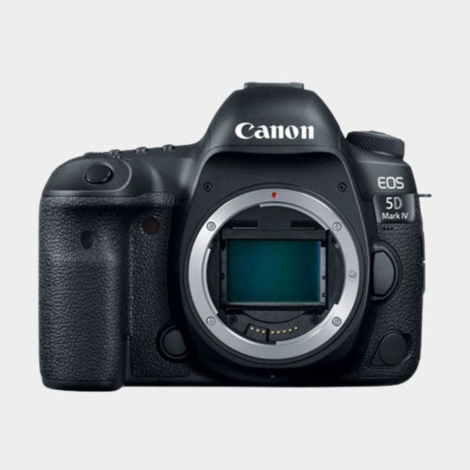 Cámara DSLR Canon EOS 5D Mark IV (solo cuerpo)