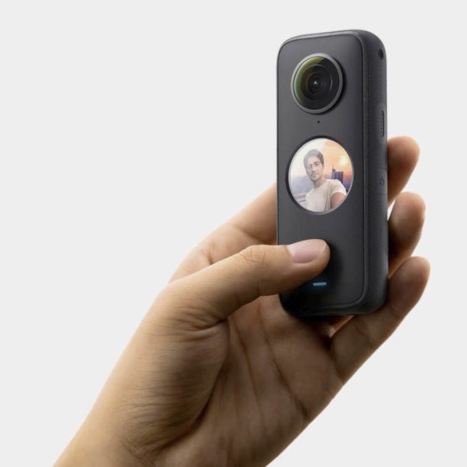 Cámara de acción Insta360 ONE X2 Sumergible hasta 10 metros