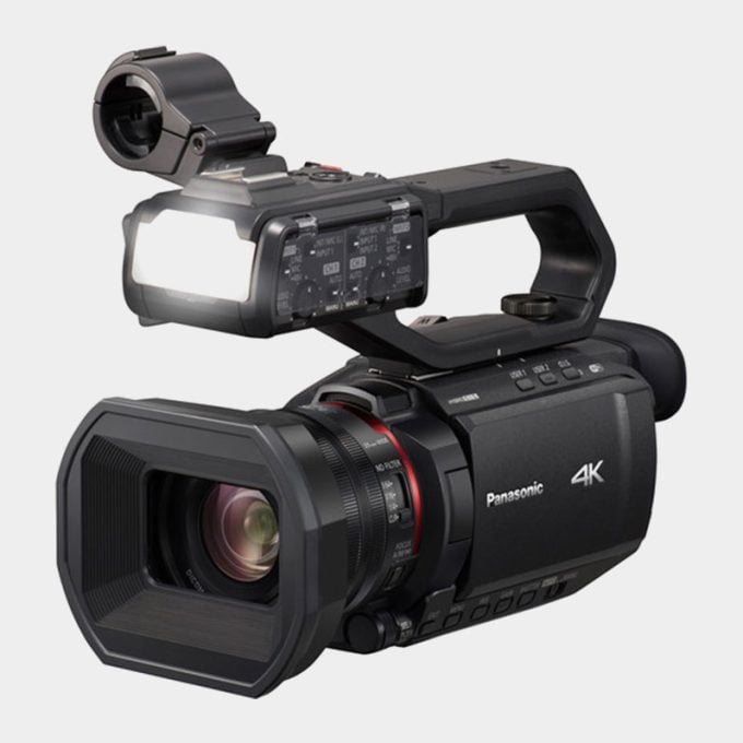 Panasonic HC-X2000 UHD 4K 3G-SDI/HDMI Pro con zoom 24x