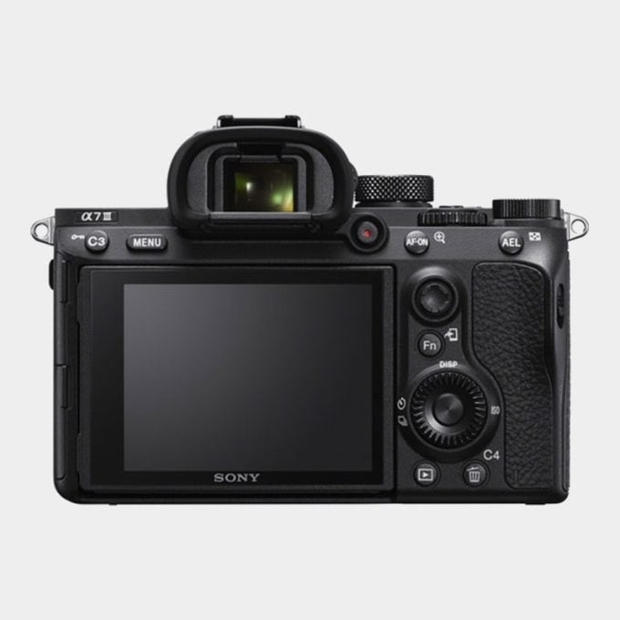 Sony a7 III con lente de 28-70 mm Cámara sin espejo