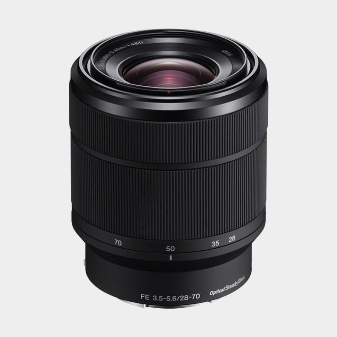 Sony a7 III con lente de 28-70 mm Cámara sin espejo