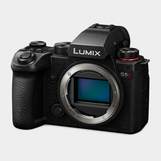 Camara sin espejo panasonic lumix s5 II