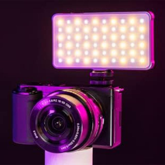Luz led RGB smallrig Vibe P96L batería integrada