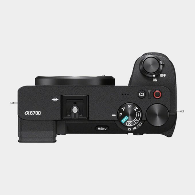 Cámara sin espejo Sony a6700 solo Cuerpo