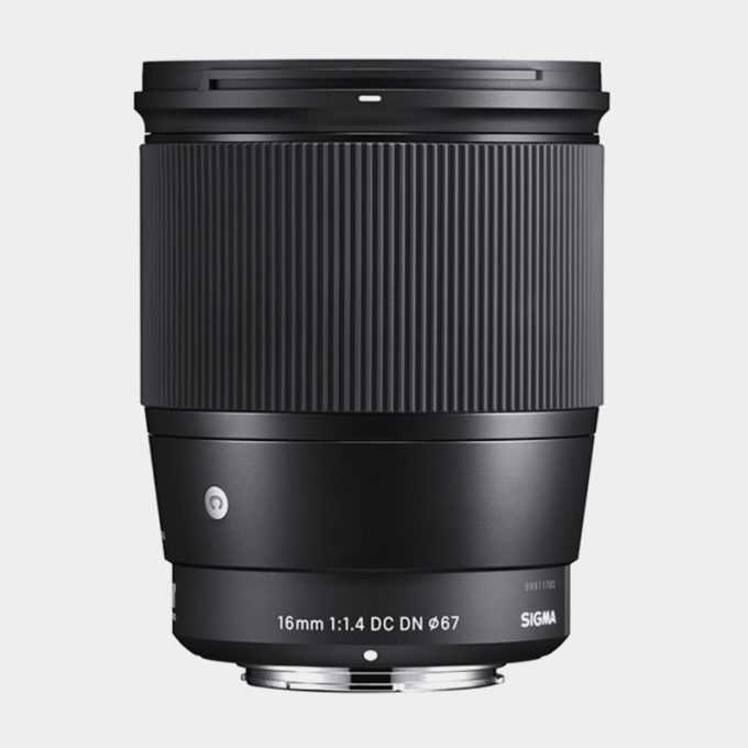 Lente Sigma 16mm f/1.4 DC DN de montura E Sony