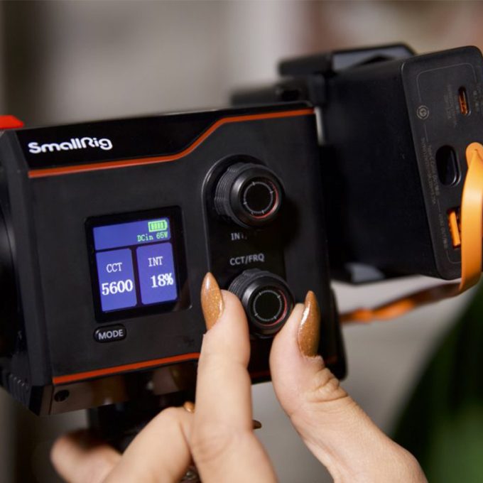 SmallRig RC 60B Bi-Color LED Monolight 60w (con abrazadera para batería) - Imagen 3