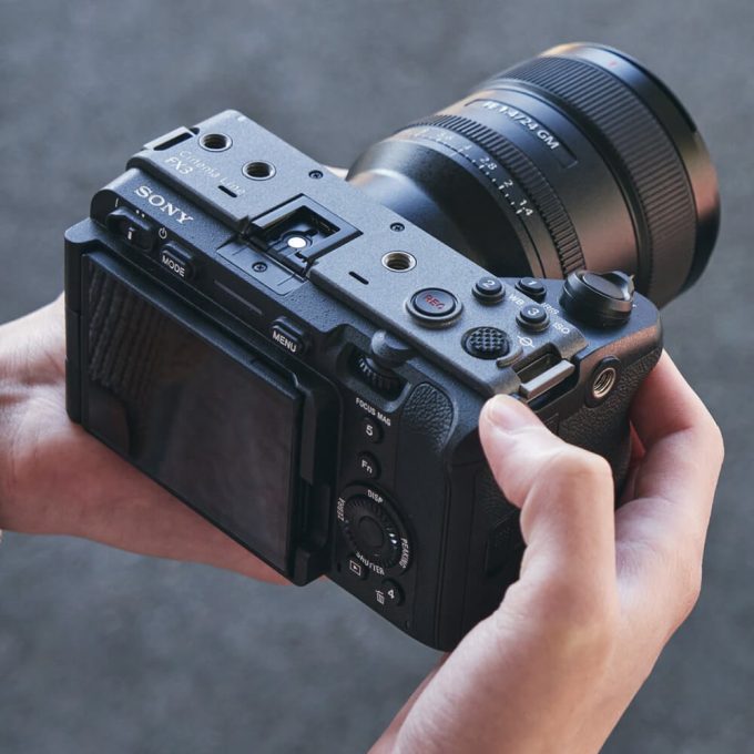 Sony FX3 Full-Frame Cámara de cine con unidad de audio XLR-H1 - Imagen 2