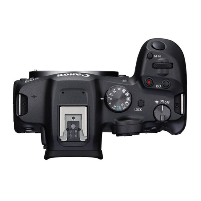 Canon EOS R7 con lente Sigma 18-50 mm f/2.8 DC DN Memoria 64GB