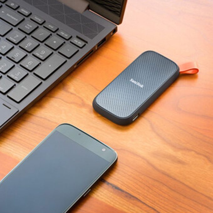 Disco Portatil SSD V2 SanDisk 2TB Extreme USB-C 3.2 800 MB/s