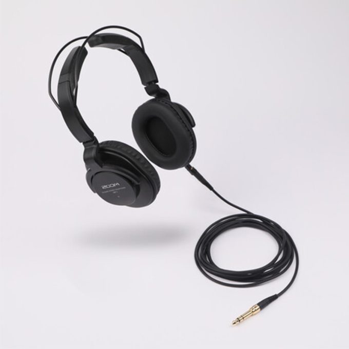 Kit Podcast Zoom ZDM-1 con auriculares, Micrófono con XLR y soporte de sobremesa