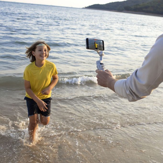 DJI Osmo Mobile 7 Gimbal para teléfonos