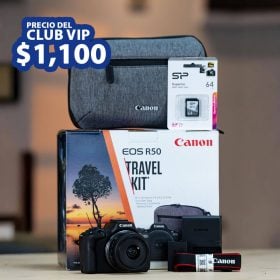 Cámara sin espejo R50 con lente de 18-45 mm, estuche de transporte y tarjeta de memoria