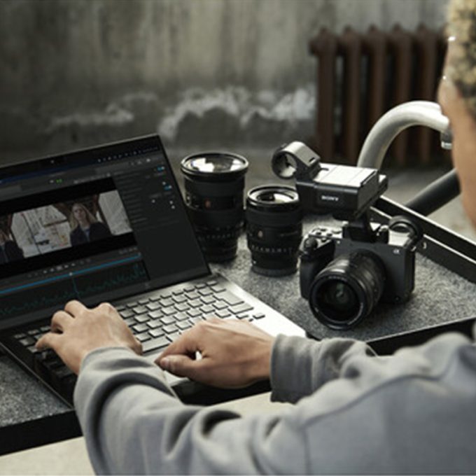 Sony FX2 Cámara de cine digital with XLR Handle Unit